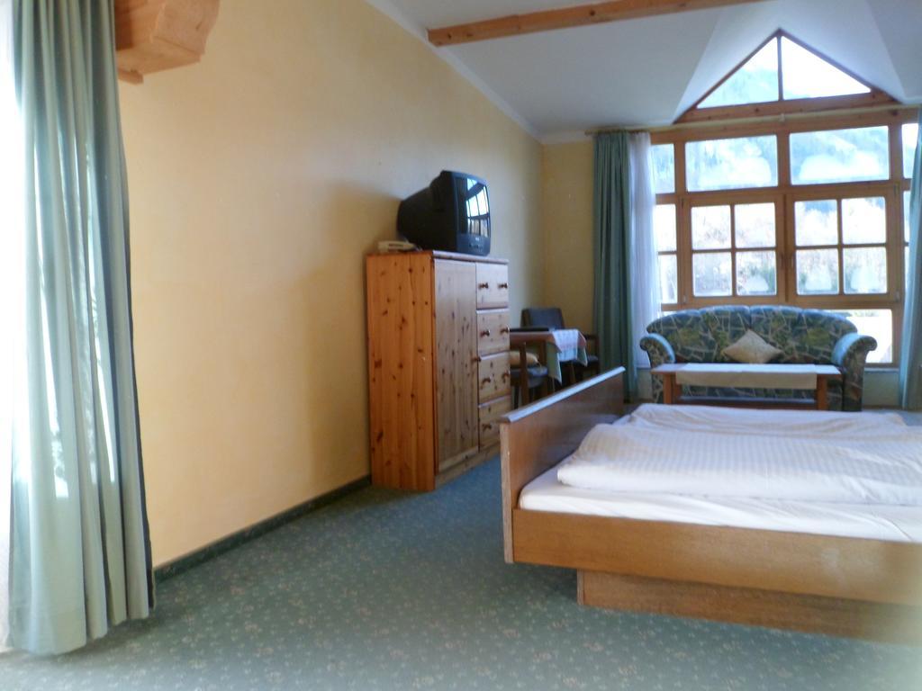 Pension Gruenauhof Grünau im Almtal Екстериор снимка